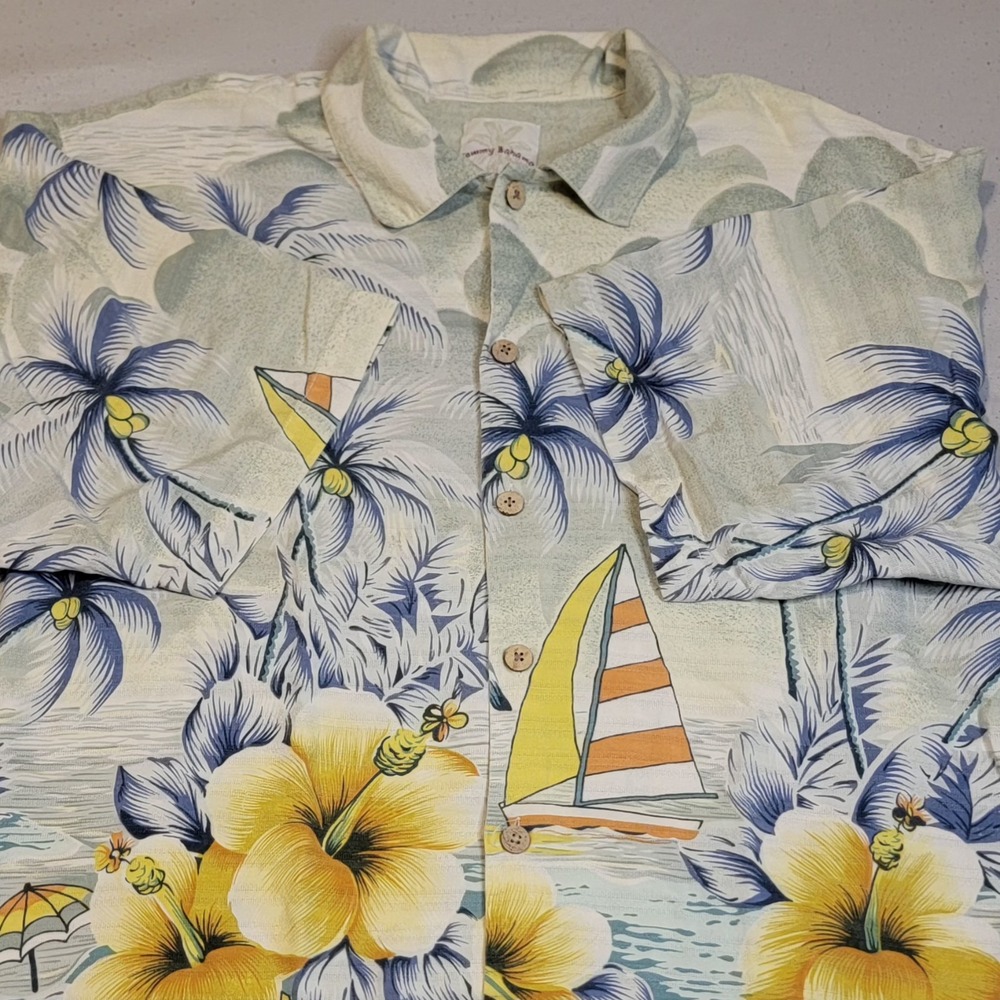 Tommy Bahama Button-Down Mens Medium Silk Tropical Sailboat Green EUC